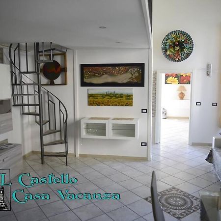 סלרנו Il Castello Casa Vacanza מראה חיצוני תמונה
